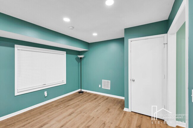 Building Photo - 3575 Creek Mill Dr NW