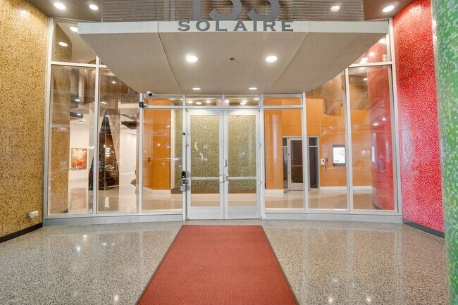 Foto del edificio - 155 S Court Ave
