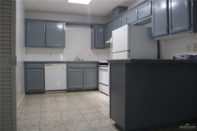 Foto del edificio - 2201 Kimberly Ln