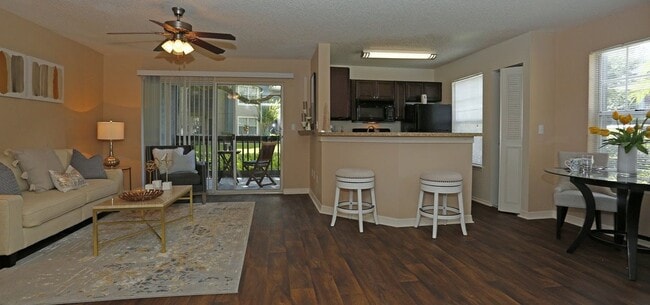 Photo - 31187 US 19 Apartment