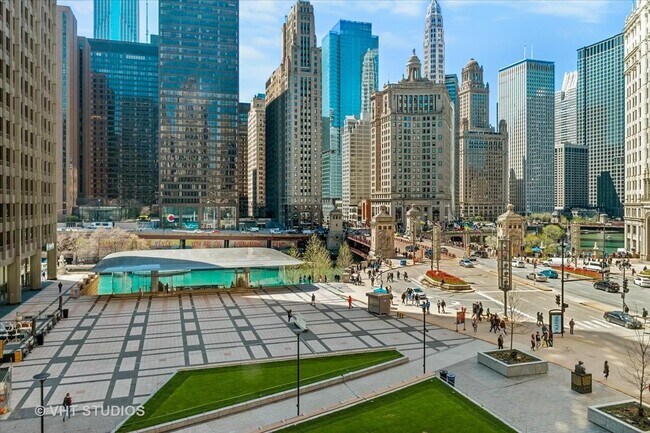 Foto del edificio - 435 N Michigan Ave