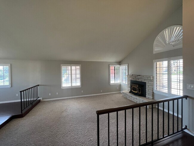 Foto del edificio - Spring Valley Lake Home
