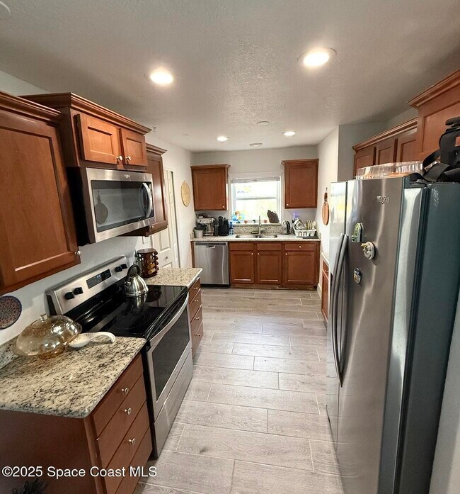 Foto del edificio - 1185 King St