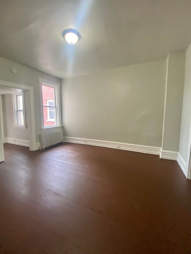 Foto del edificio - 714 E King St