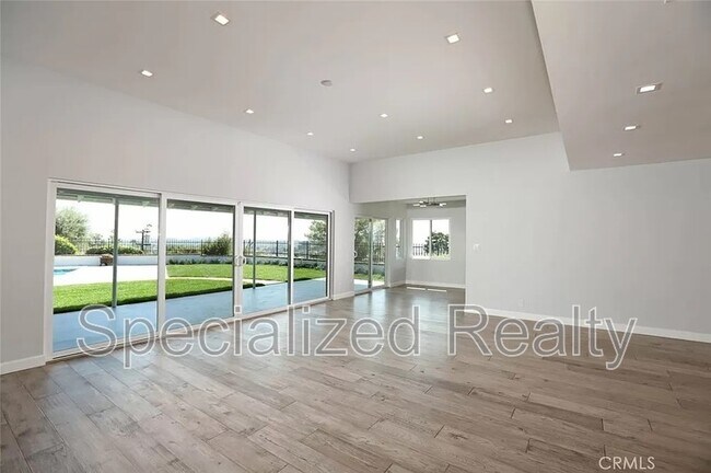 Foto del edificio - 1640 Cumberland Terrace