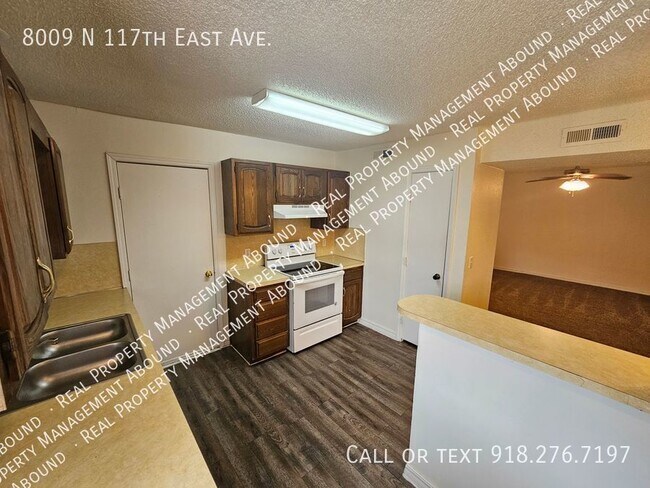 Foto del edificio - 8009 N 117th E Ave
