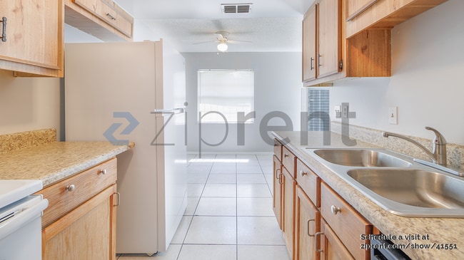 Building Photo - 2778 Devie Ct