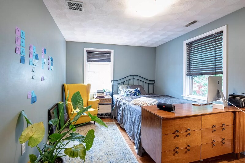 Foto principal - 63 Crescent Ln