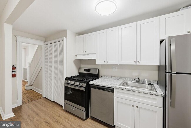 Foto del edificio - 711 Harvard St NW