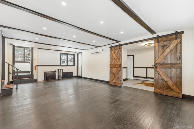 Building Photo - 1156 NY-35