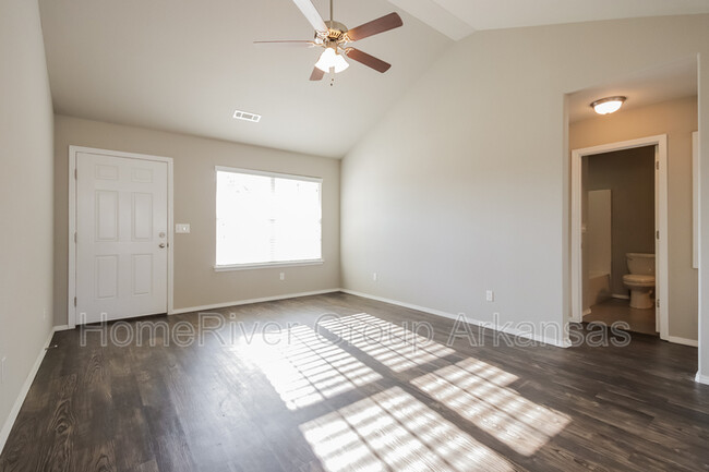 Building Photo - 3568 Alliance Dr