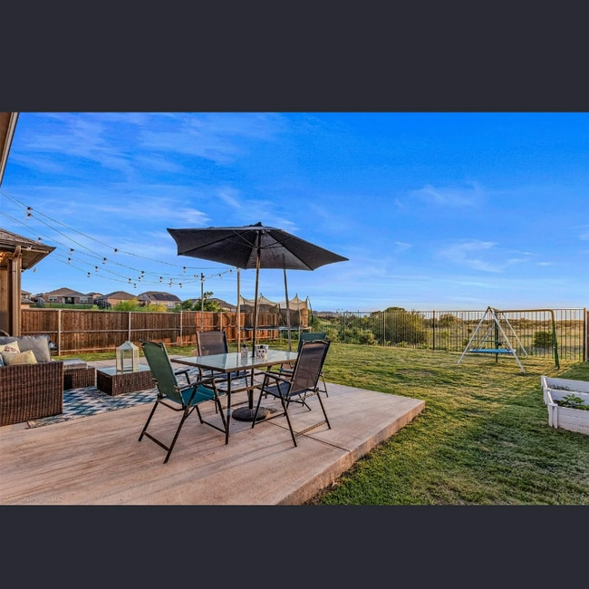 Building Photo - 3912 Burks Ct