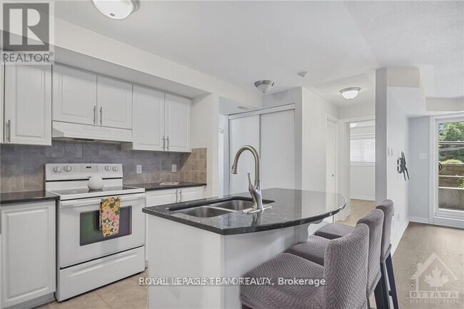 Building Photo - 46 Barnstone Dr