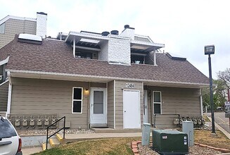 Building Photo - 12484 W Nevada Pl