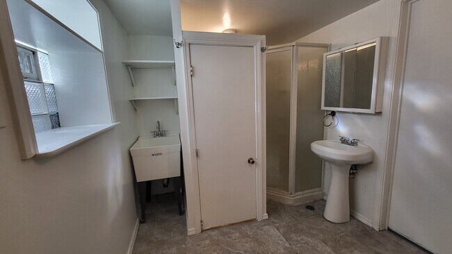 Building Photo - 4019 N Monitor Ave