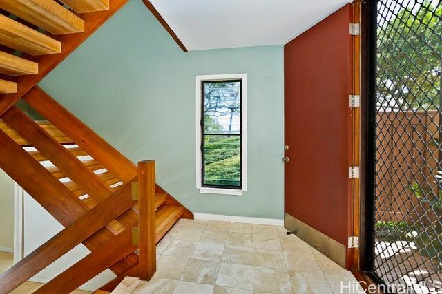 Building Photo - 350 Kaelepulu Dr
