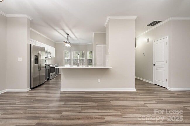 Building Photo - 10974 Heritage Green Dr