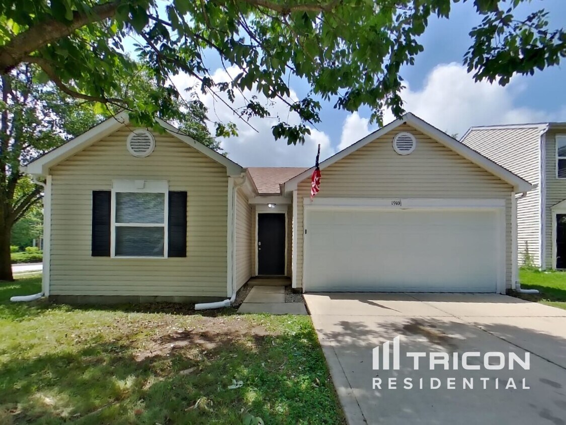 Foto principal - 1910 Southernwood Ln
