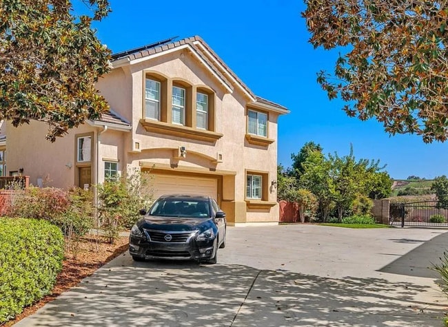 Building Photo - 5403 Foxtail Loop