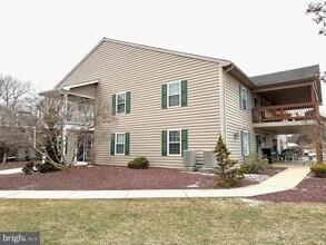 Building Photo - 531 W Penn Ave