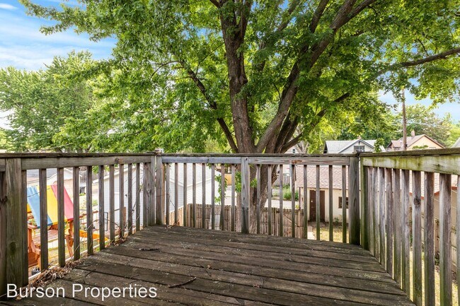 Building Photo - 3 br, 2 bath House - 2929 36th Ave S