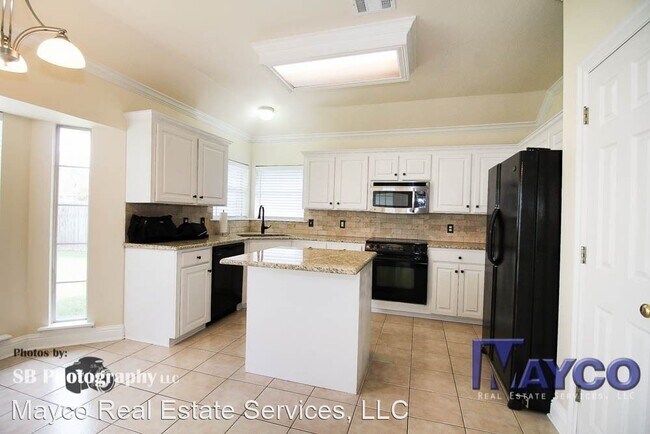 Building Photo - 3 br, 2 bath House - 6015 Jason St