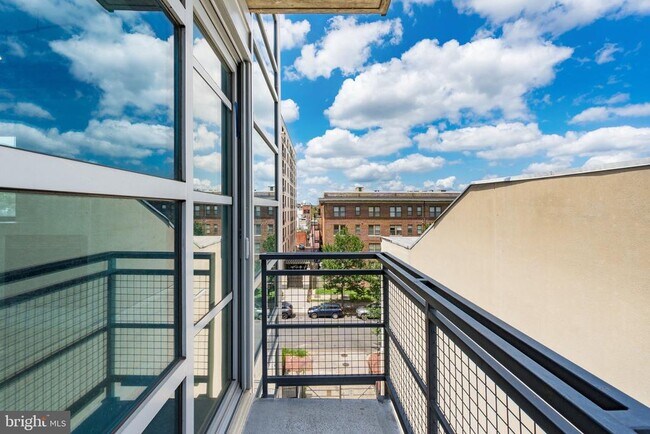 Foto del edificio - 1125 11th St NW