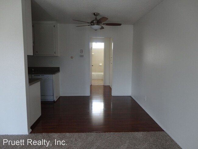 Building Photo - 2146 Sunset Cliffs Blvd