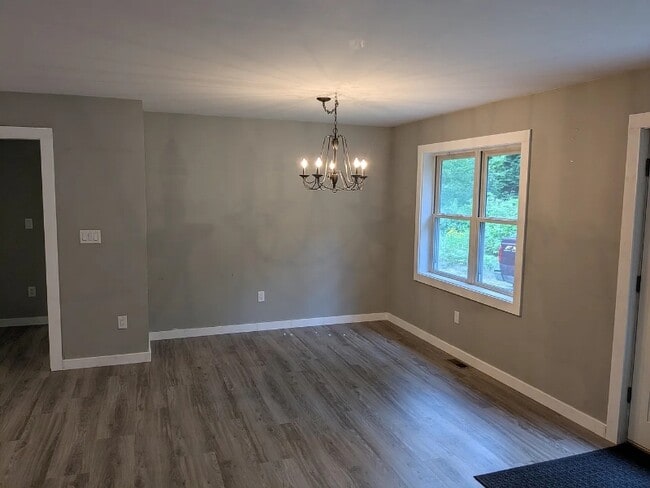 Building Photo - 200 Couchtown Rd