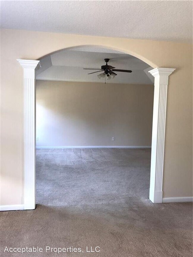 Building Photo - 4 br, 3 bath House - 35 Registry Way