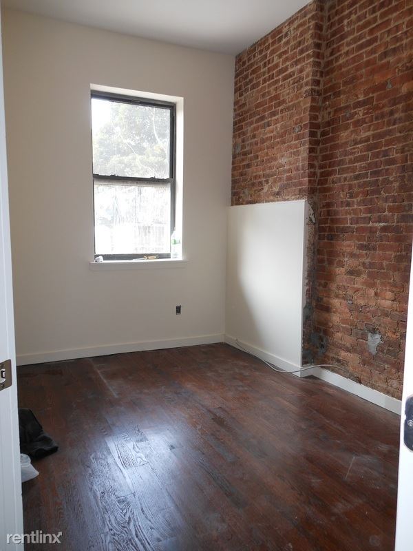 Building Photo - 950 Fulton St