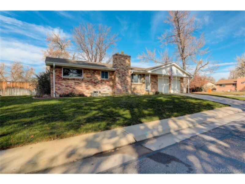 Primary Photo - 3403 W Bowles Ave