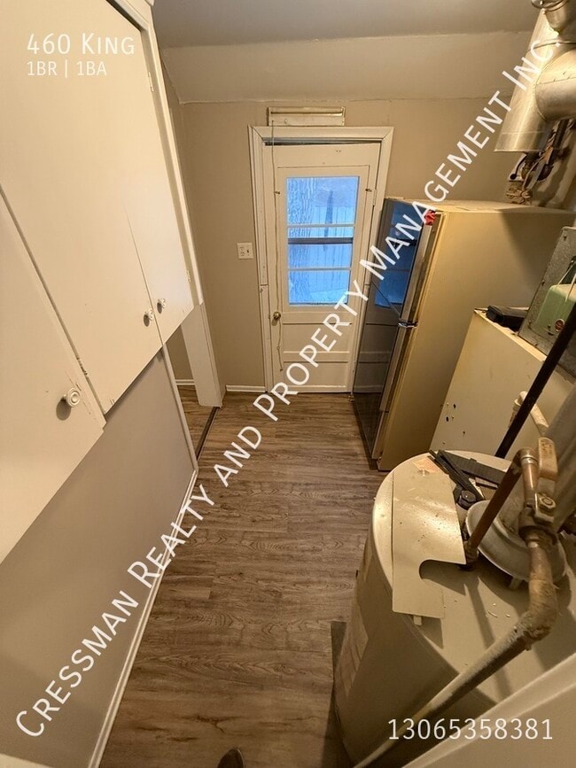 Building Photo - 1 Bed 1 Bath Full House with nice yard and shed