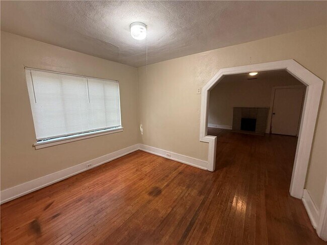 Foto del edificio - 312 Grant St