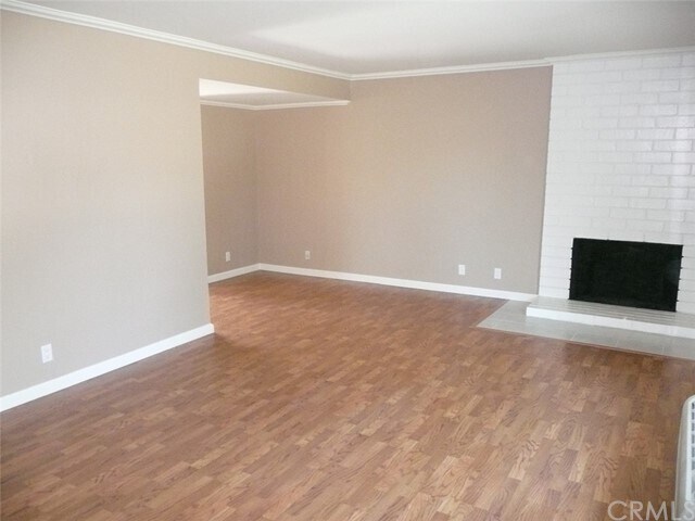 Building Photo - 1722 Mitchell Ave