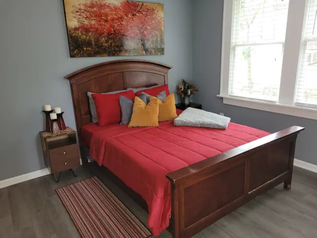 Foto del edificio - 2033 E 4th St