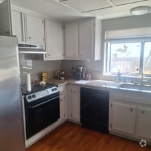 Building Photo - 741 Castlewood Ct