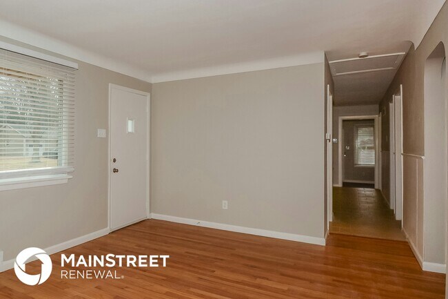 Foto del edificio - 6935 Frostview Ln