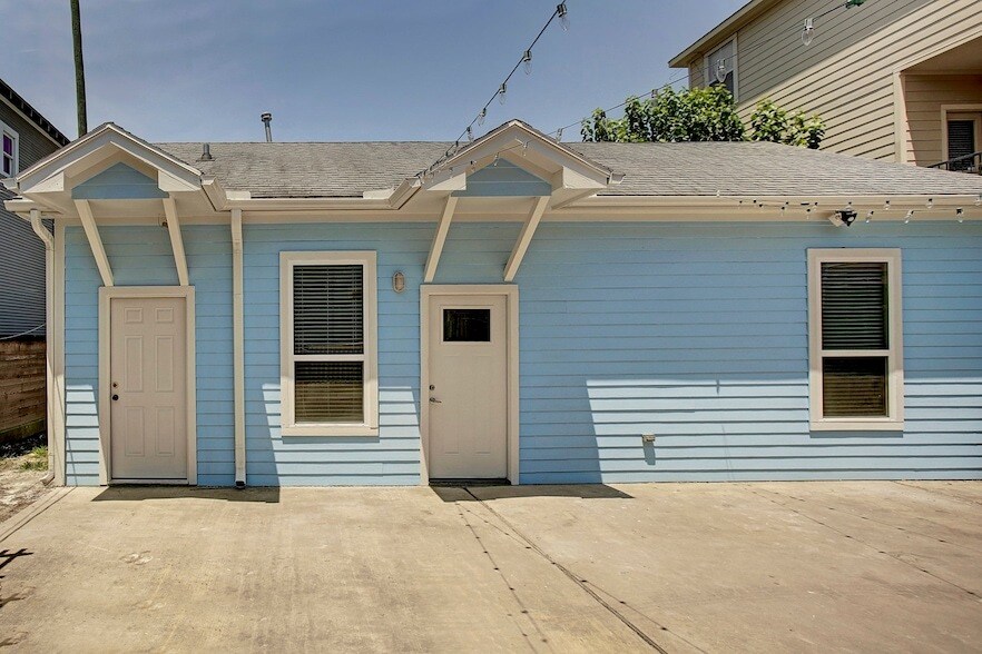 Foto principal - 1541 Ashland St