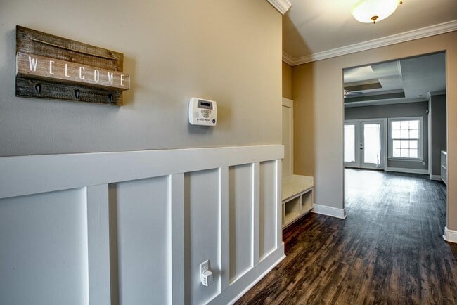 Building Photo - 2475 Tippecanoe Ridge