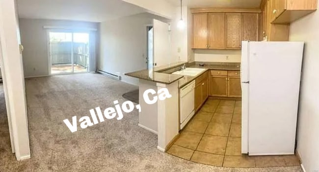 Building Photo - 1333 N Camino Alto