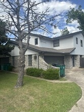 Building Photo - 3612 N Drexel Blvd