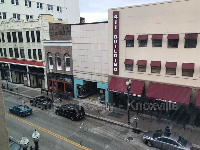 Photo - 402 S Gay St Apartment