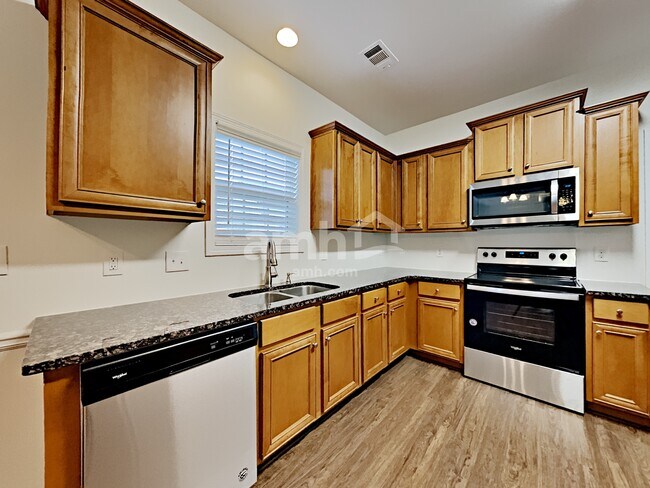 Foto del edificio - 3199 Arbor Oaks Dr SW