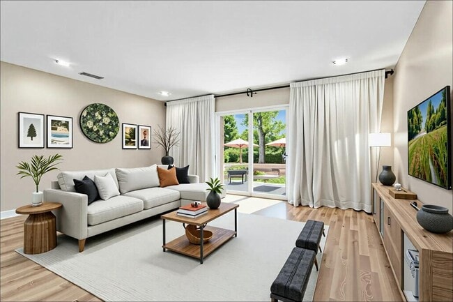 Foto del edificio - 907 Chiswick Dr