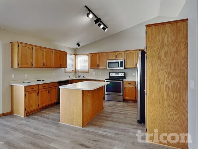 Foto del edificio - 2739 Zumbrota Cir NE