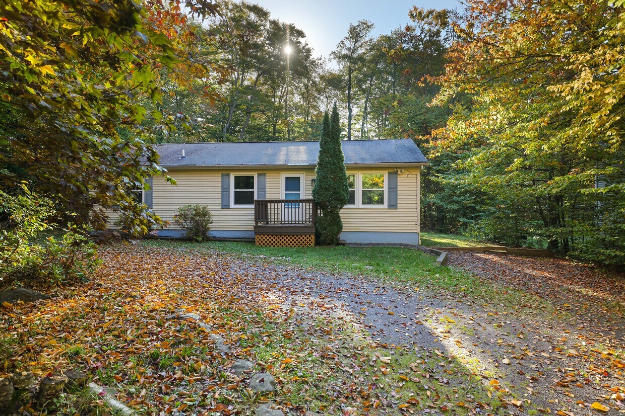 Front of home - 7133 Susquehanna Dr