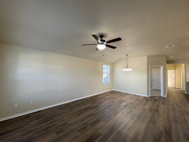 Building Photo - 4204 Ivory Ln