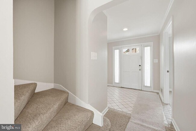 Foto del edificio - 6701 Washington Blvd