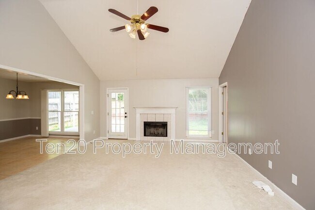 Building Photo - 4015 Shade Valley Dr